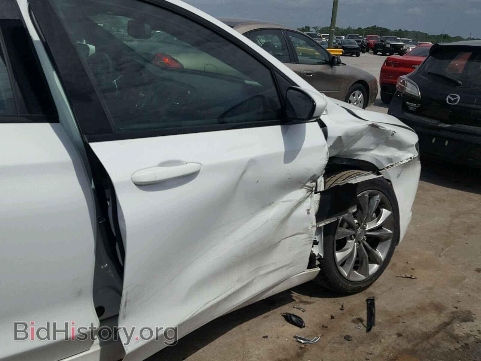 2015 CHRYSLER 200 - VIN: 1C3CCCBB1FN546441 - Фото 9