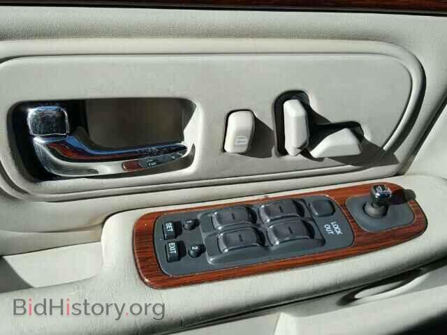 1999 CADILLAC DEVILLE - VIN: 1G6KD54Y8XU786291 - Фото 10