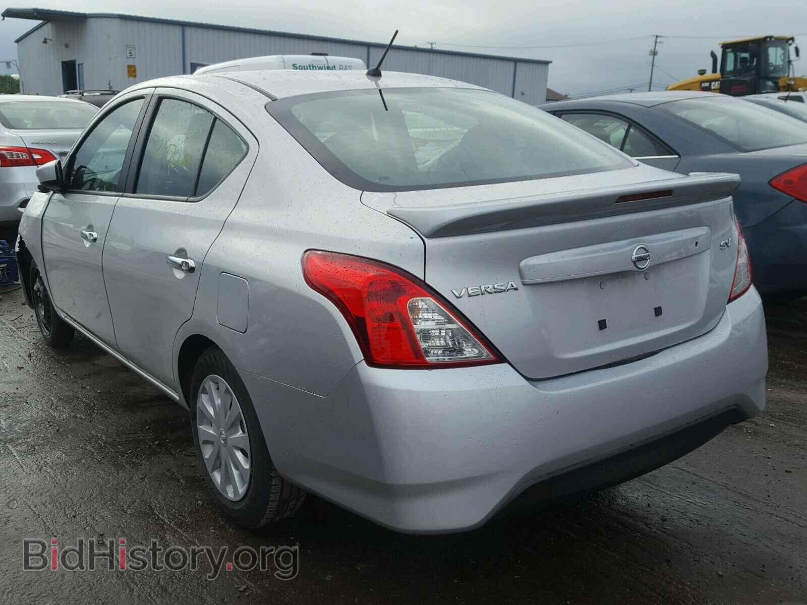 2017 NISSAN VERSA - VIN: 3N1CN7AP4HL856938 - Фото 3