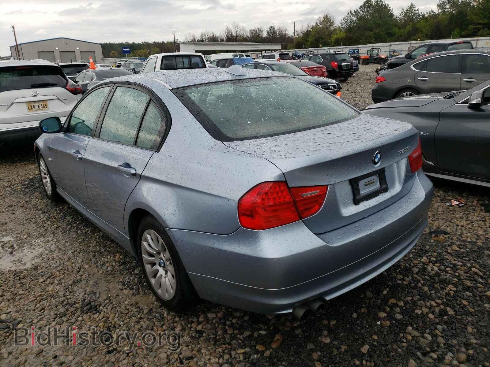 2009 BMW 3 SERIES - VIN: WBAPH57549NL77997 - Фото 3