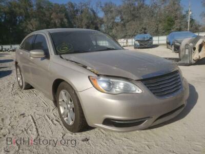 2013 Chrysler 200 200 Tourin, gold — VIN 1C3CCBBB1DN695665, Copart