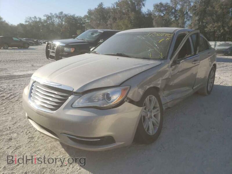 2013 Chrysler 200 (VIN 1C3CCBBB1DN695665) — фото 2 из 10
