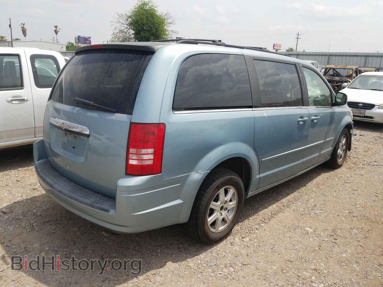 2008 CHRYSLER MINIVAN - VIN: 2A8HR54P58R674233 - Фото 4