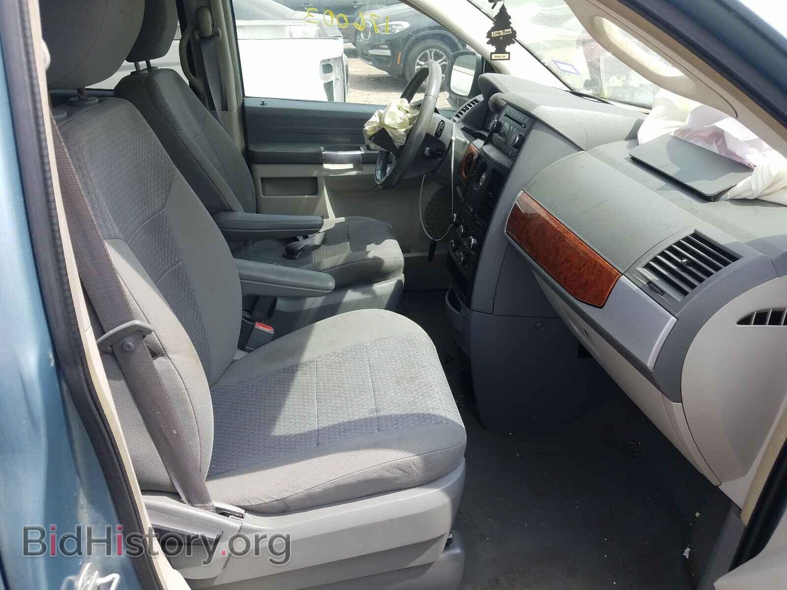 2008 CHRYSLER MINIVAN - VIN: 2A8HR54P58R674233 - Фото 5