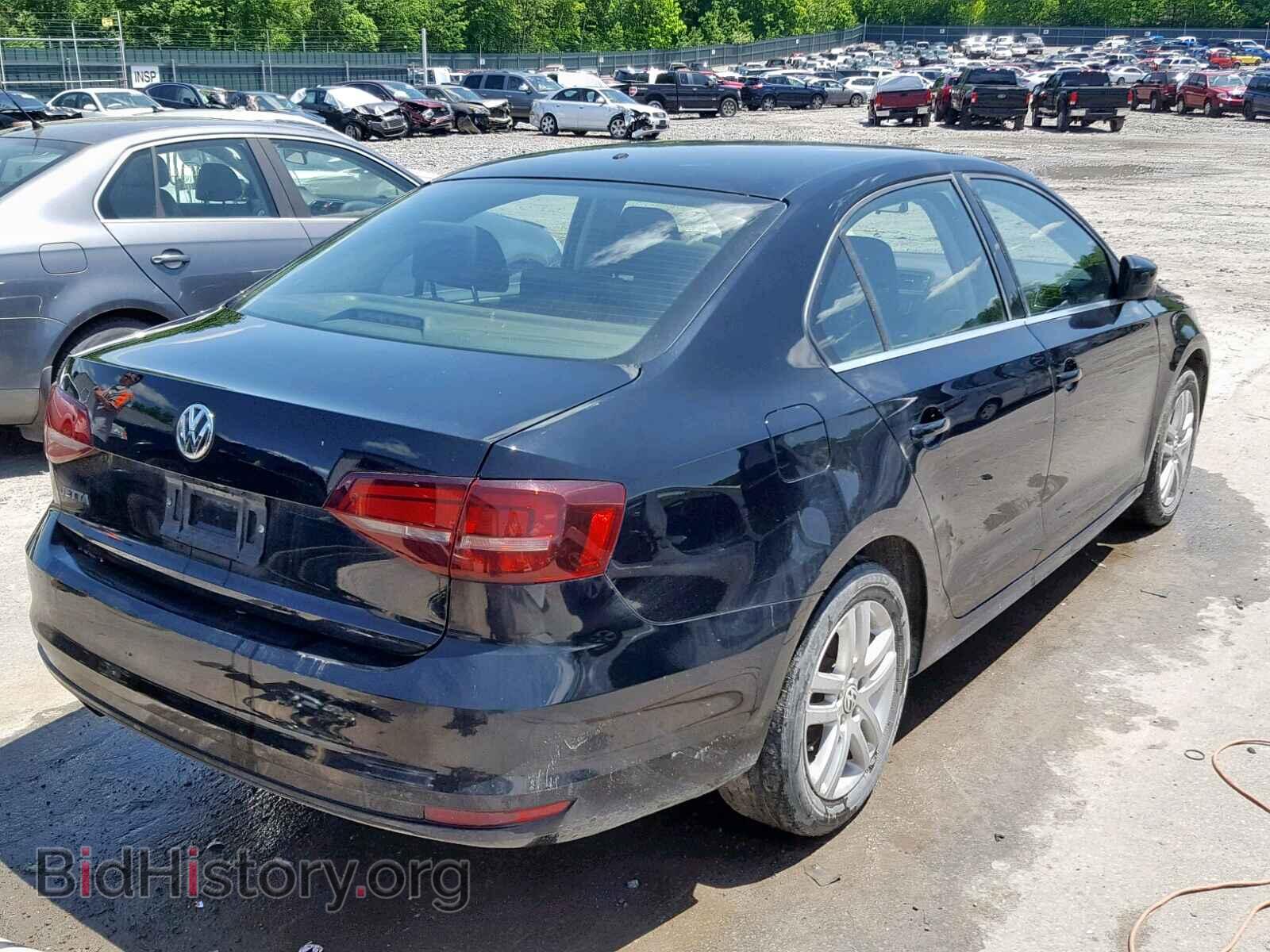 2017 VOLKSWAGEN JETTA - VIN: 3VW2B7AJ3HM204347 - Фото 4