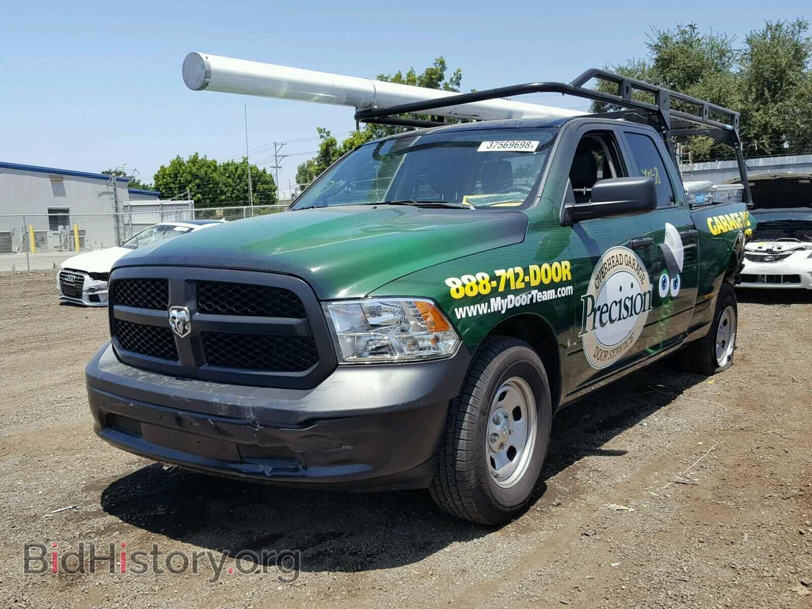 2017 RAM 1500 ST - VIN: 1C6RR6FT7HS752075 - Фото 2