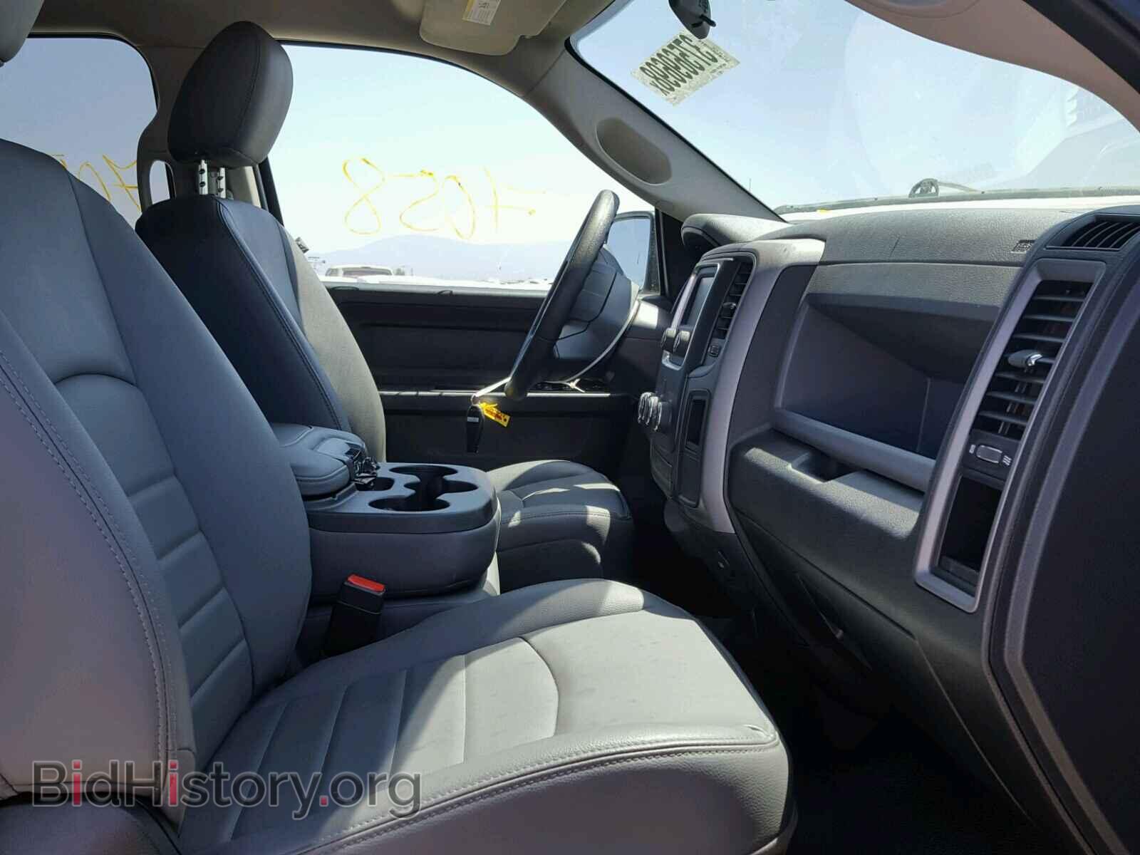 2017 RAM 1500 ST - VIN: 1C6RR6FT7HS752075 - Фото 5