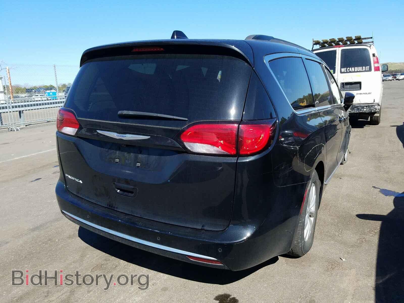 2017 CHRYSLER PACIFICA - VIN: 2C4RC1BGXHR821316 - Фото 4