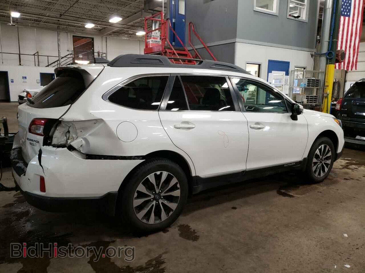 2017 SUBARU OUTBACK - VIN: 4S4BSANC2H3428573 - Фото 3