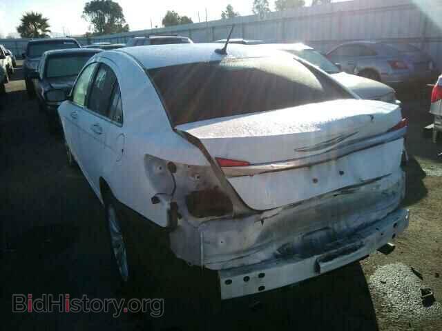 2011 CHRYSLER 200 - VIN: 1C3BC2FGXBN551174 - Фото 3