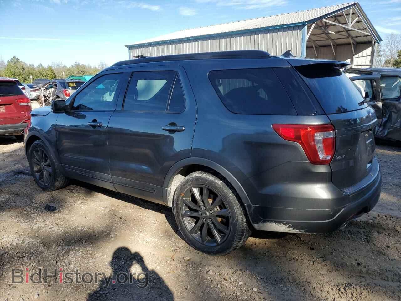 2018 FORD EXPLORER - VIN: 1FM5K7D82JGB52391 - Photo 2