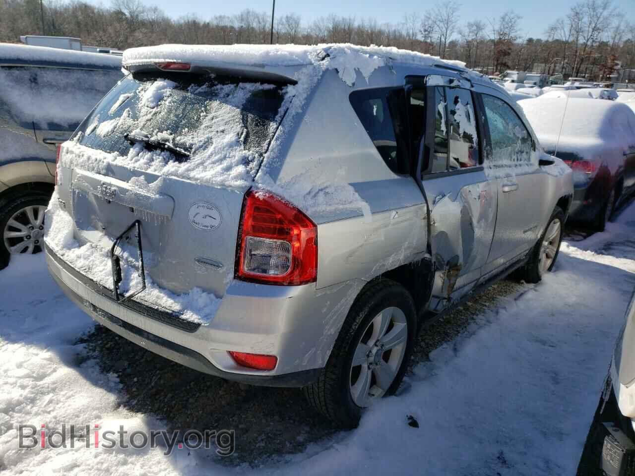 2011 JEEP COMPASS - VIN: 1J4NF1FB6BD251730 - Фото 3