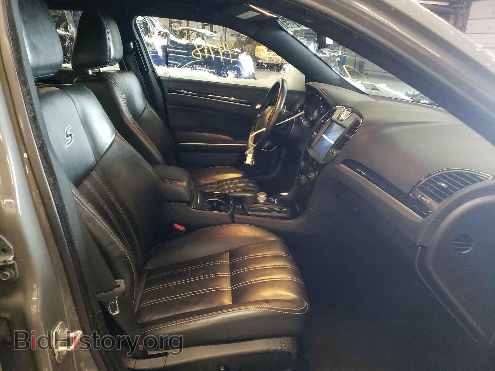 2019 CHRYSLER 300 - VIN: 2C3CCABG8KH609456 - Фото 5