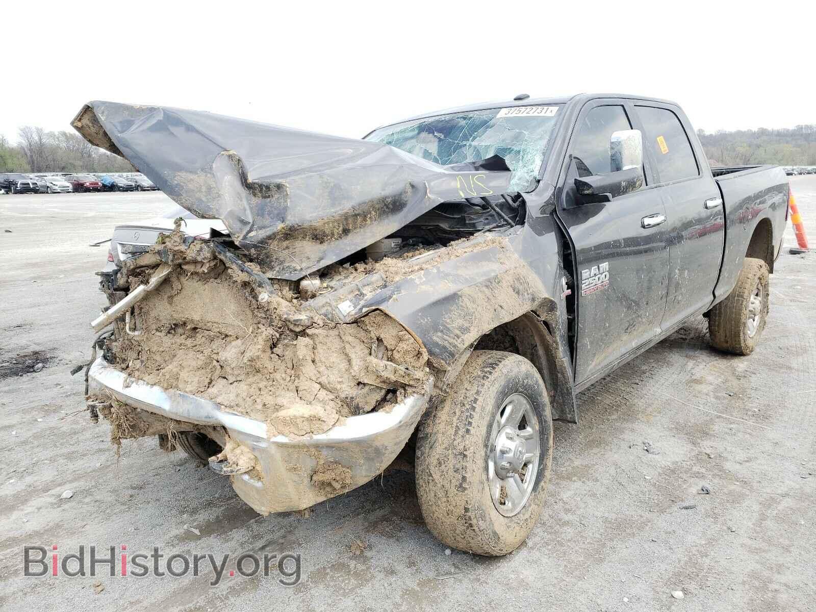 2016 RAM 2500 - VIN: 3C6UR5DL2GG185934 - Фото 2