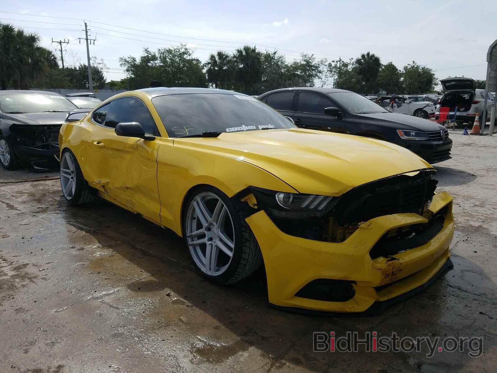 Photo 1FA6P8TH4H5292696 - FORD MUSTANG 2017