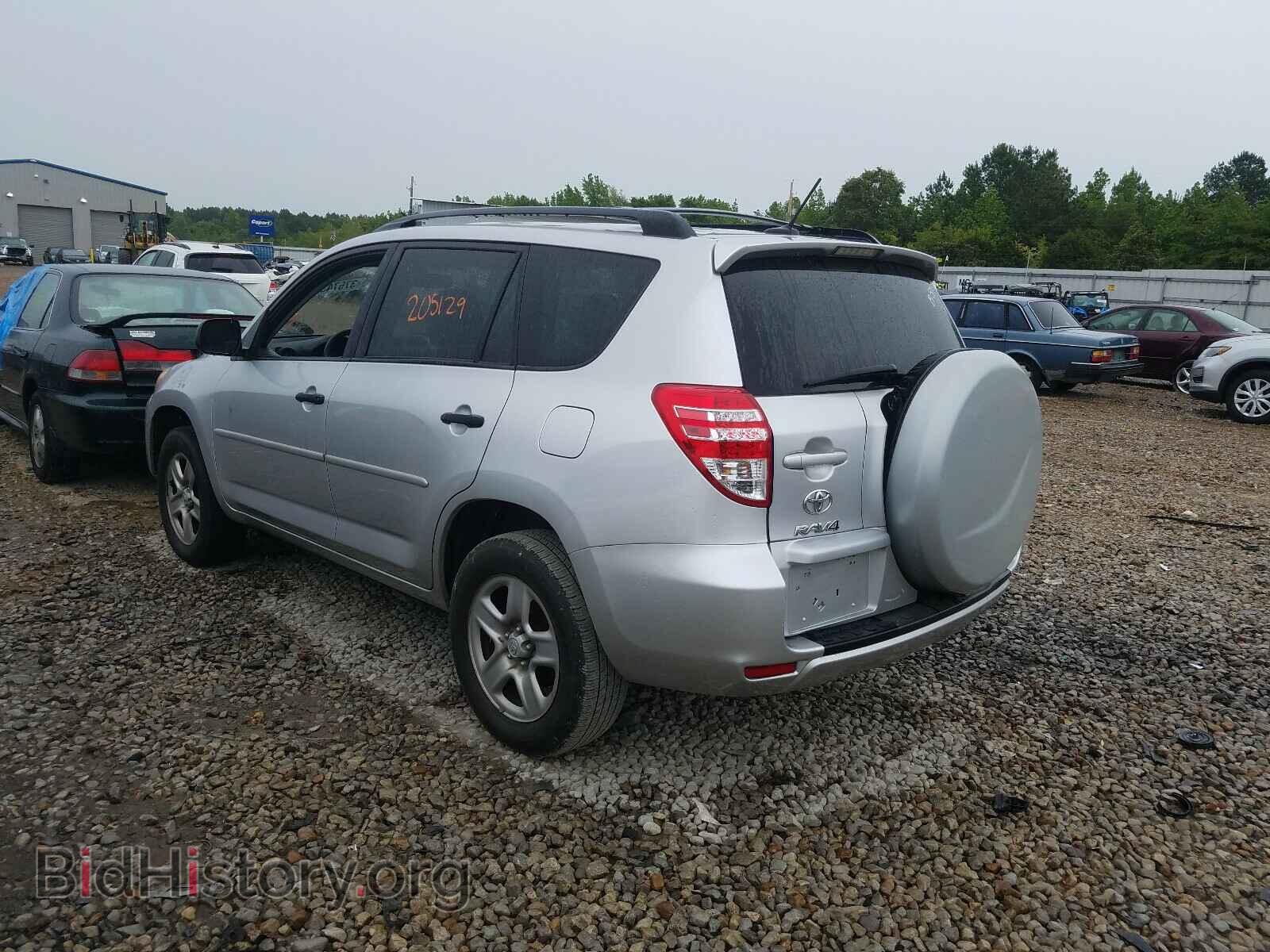 2011 TOYOTA RAV4 - VIN: JTMZF4DV2B5033882 - Фото 3