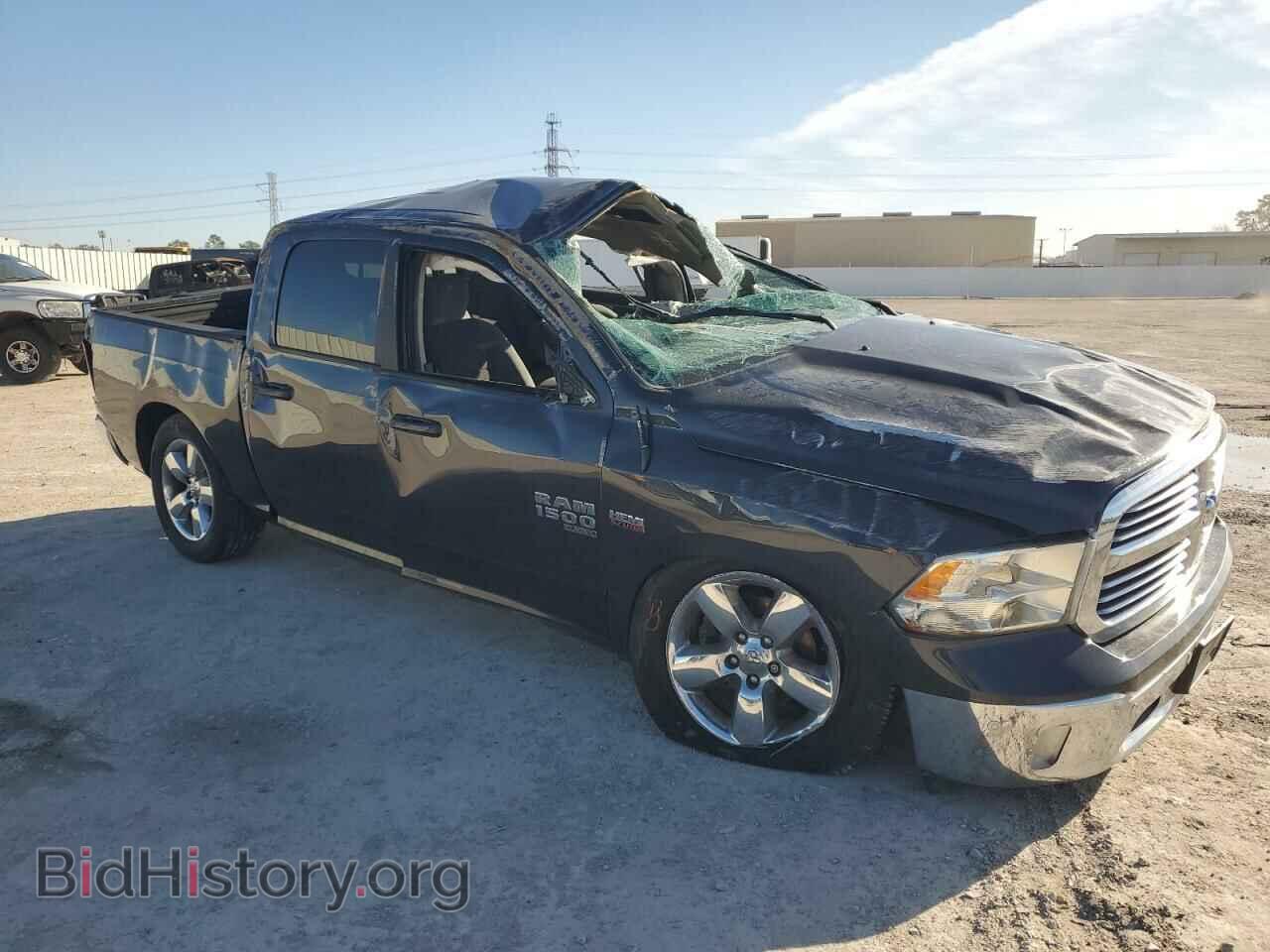 2019 RAM 1500 - VIN: 1C6RR6LT8KS564175 - Фото 4