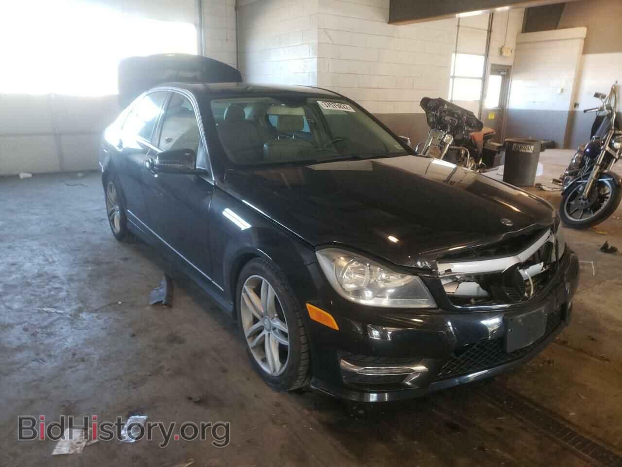 Фотография WDDGF8BB5CF868710 - MERCEDES-BENZ C-CLASS 2012