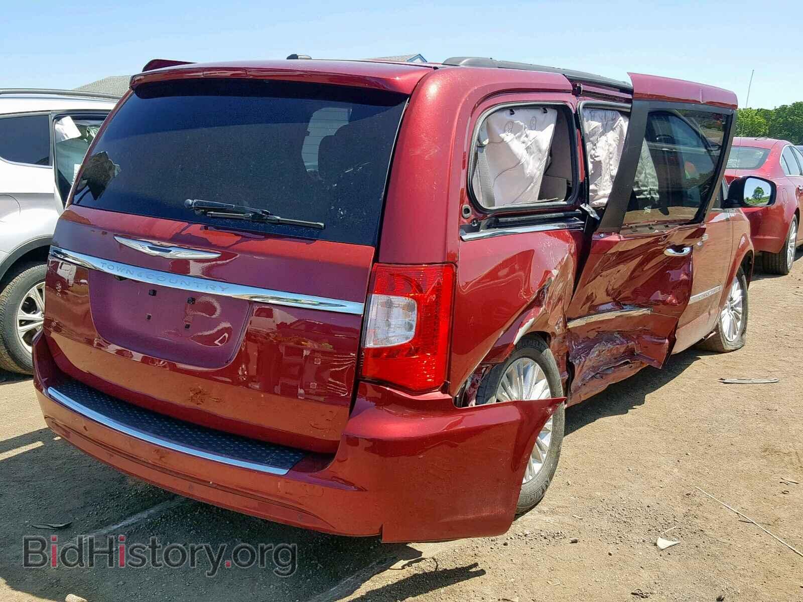 2015 CHRYSLER TOWN & COU - VIN: 2C4RC1CG8FR609770 - Фото 4