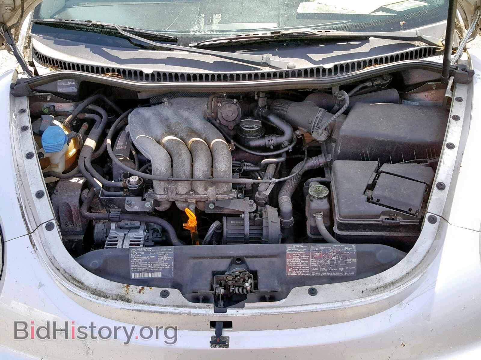 2000 VOLKSWAGEN BEETLE - VIN: 3VWBC21C9YM491128 - Фото 7