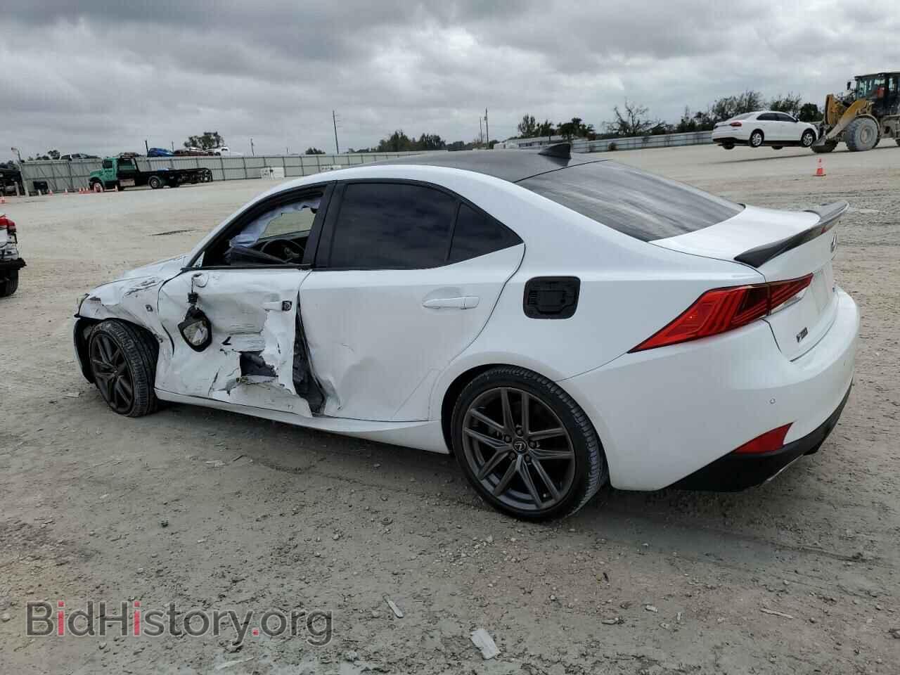 2020 LEXUS IS - VIN: JTHGZ1B2XL5037104 - Фото 2