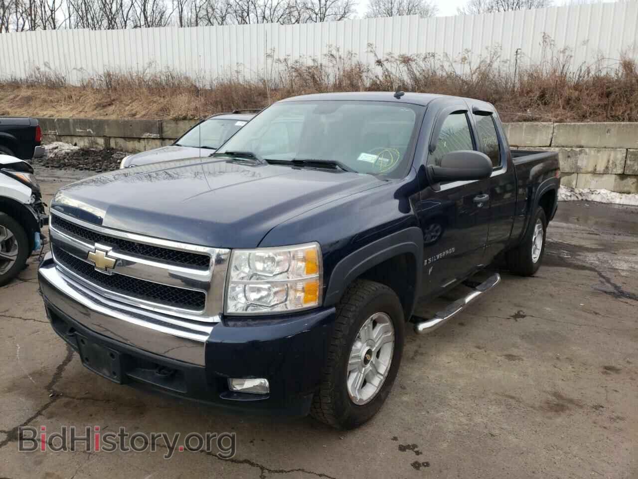 2007 CHEVROLET SILVERADO - VIN: 2GCEK19J671654436 - Фото 2