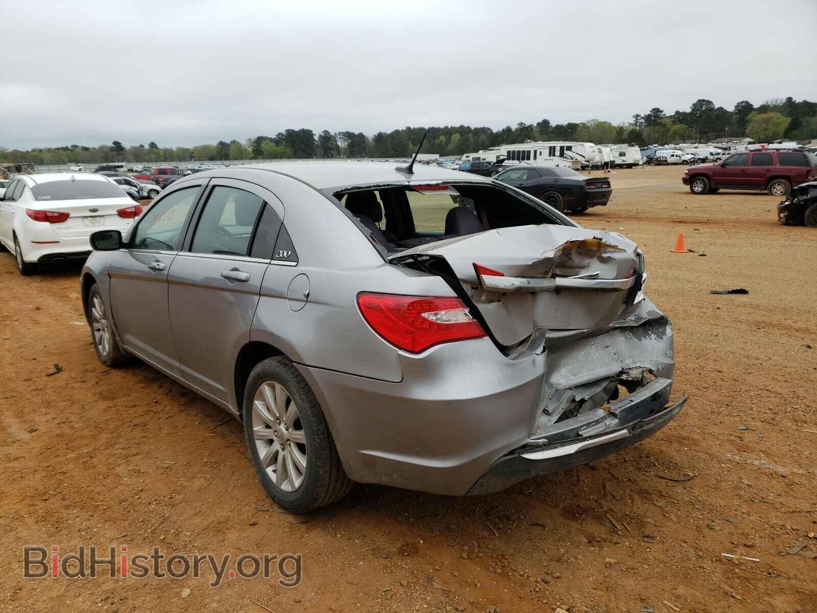 2013 CHRYSLER 200 - VIN: 1C3CCBBB1DN764984 - Фото 3