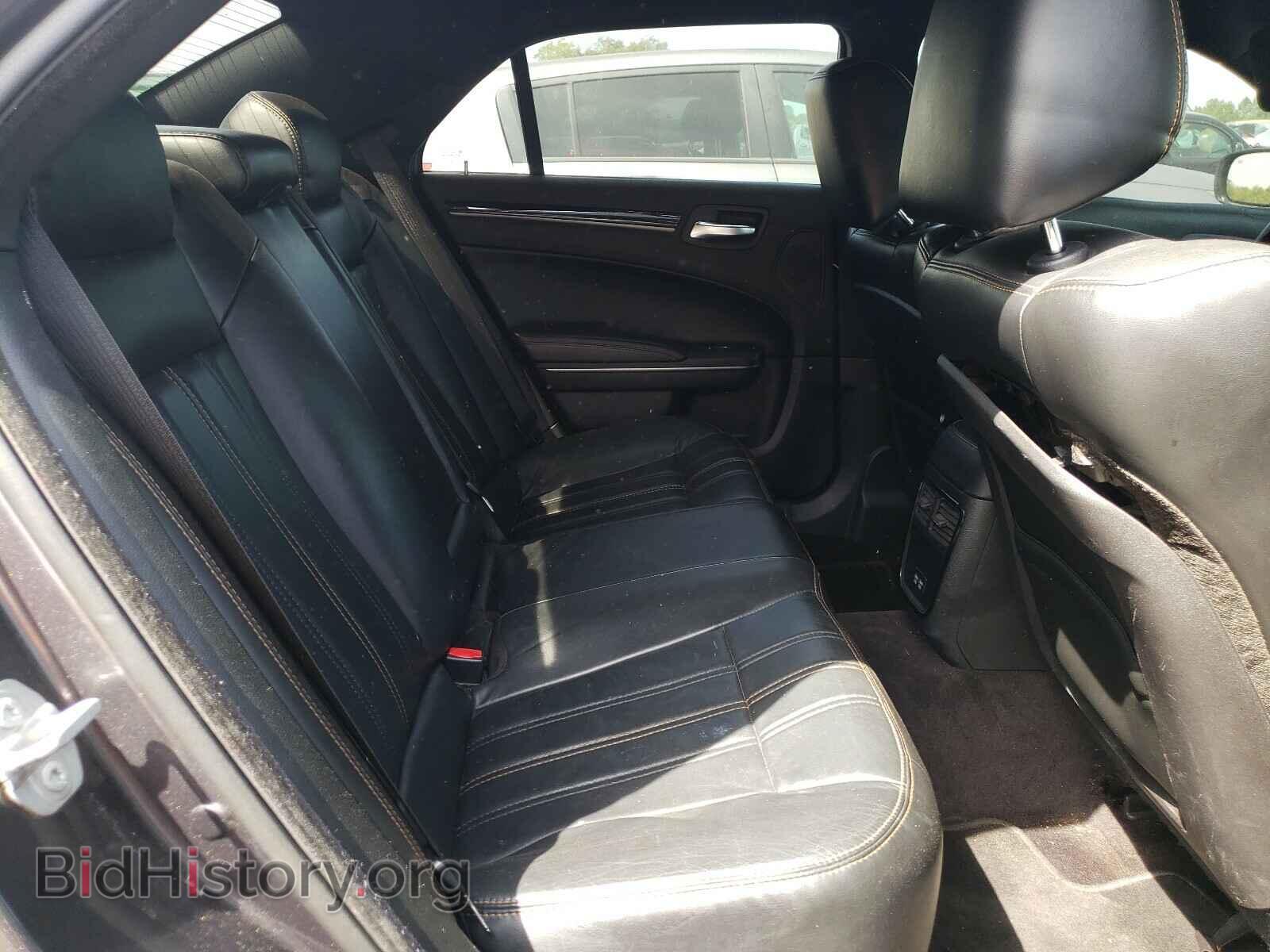 2016 CHRYSLER 300 - VIN: 2C3CCABG2GH349059 - Фото 6
