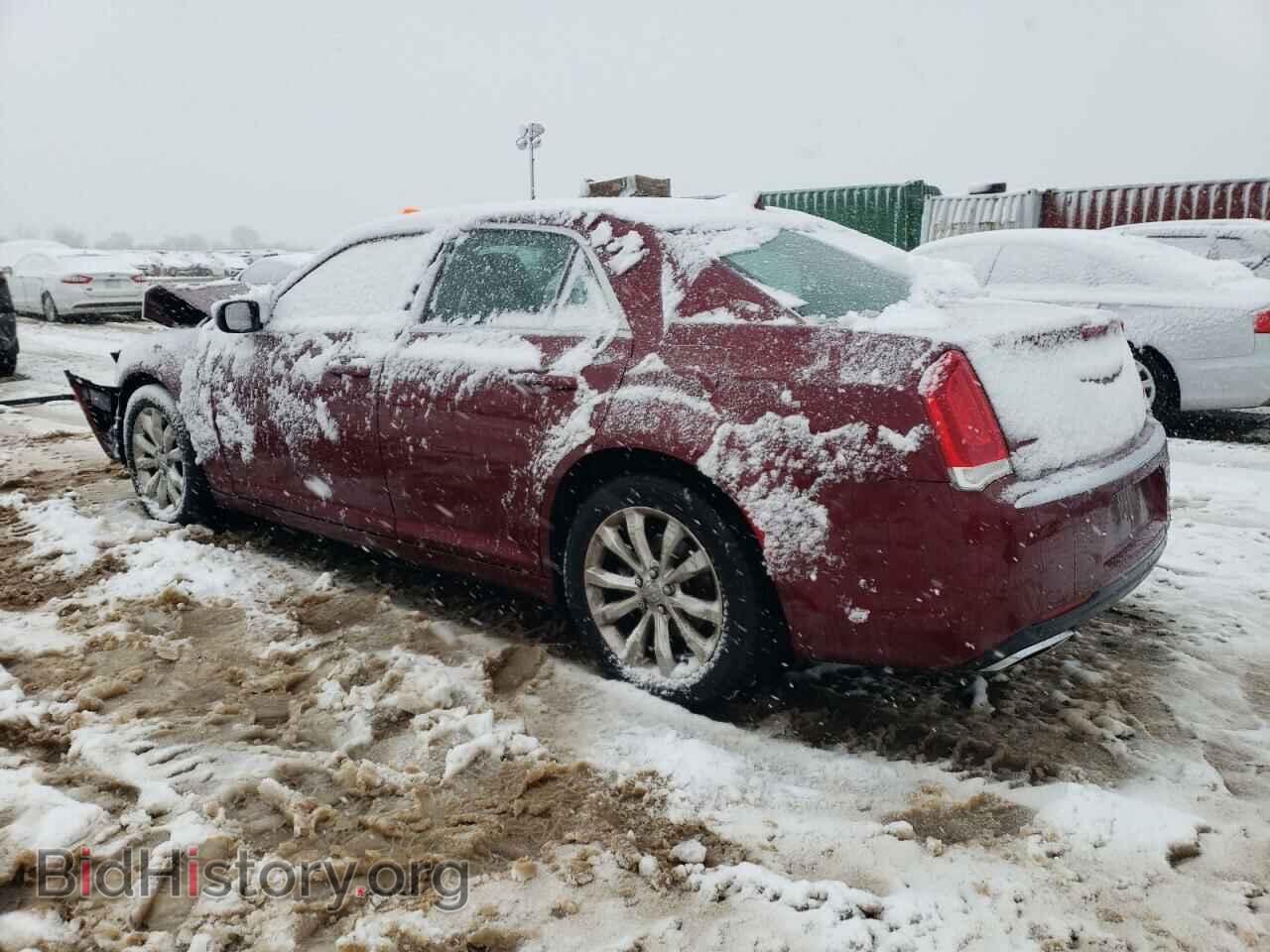 2015 CHRYSLER 300 - VIN: 2C3CCARG2FH810894 - Фото 2