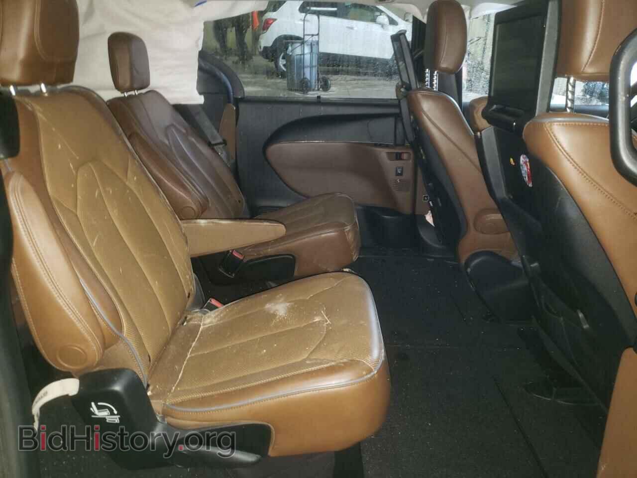 2018 CHRYSLER PACIFICA - VIN: 2C4RC1GG9JR171828 - Photo 11