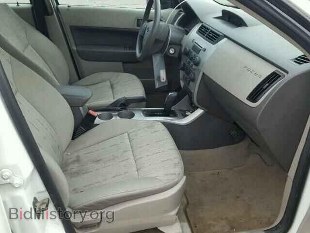 2011 FORD FOCUS - VIN: 1FAHP3FN2BW163810 - Фото 5