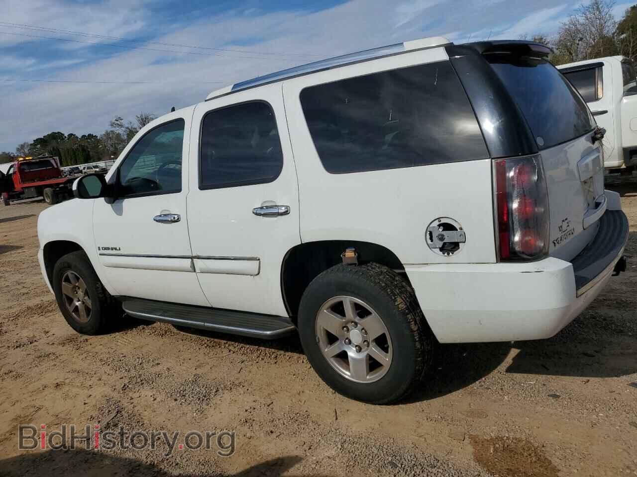 2007 GMC YUKON - VIN: 1GKFK63867J227601 - Фото 2