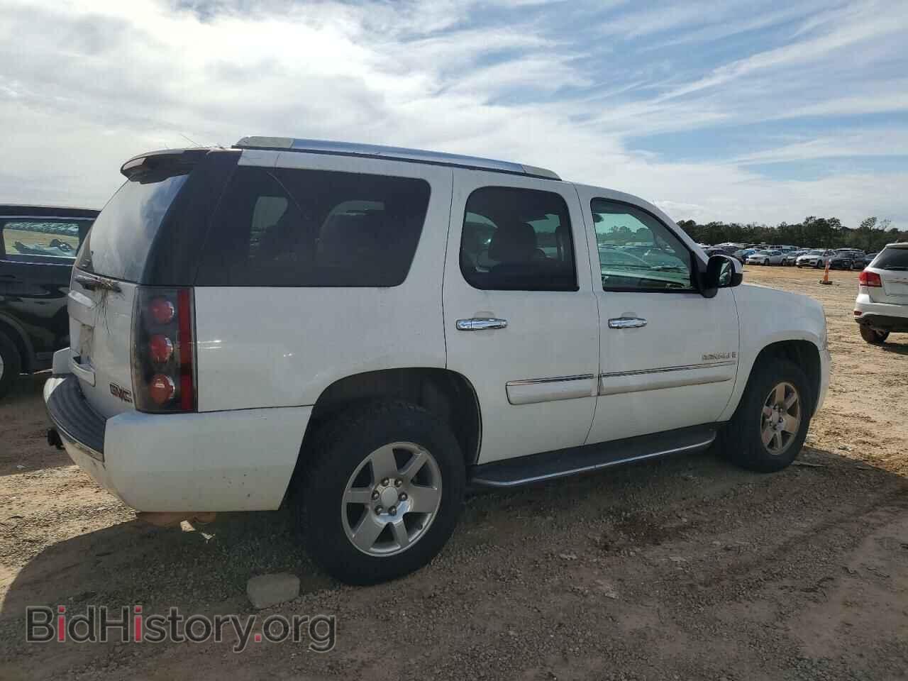 2007 GMC YUKON - VIN: 1GKFK63867J227601 - Фото 3