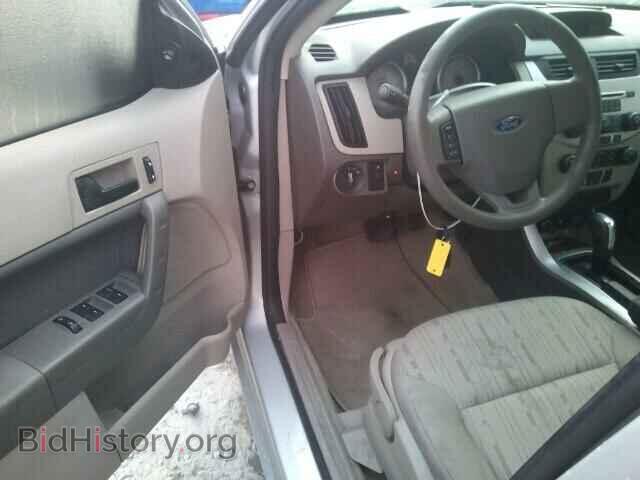 2009 FORD FOCUS - VIN: 1FAHP35N99W241690 - Фото 9