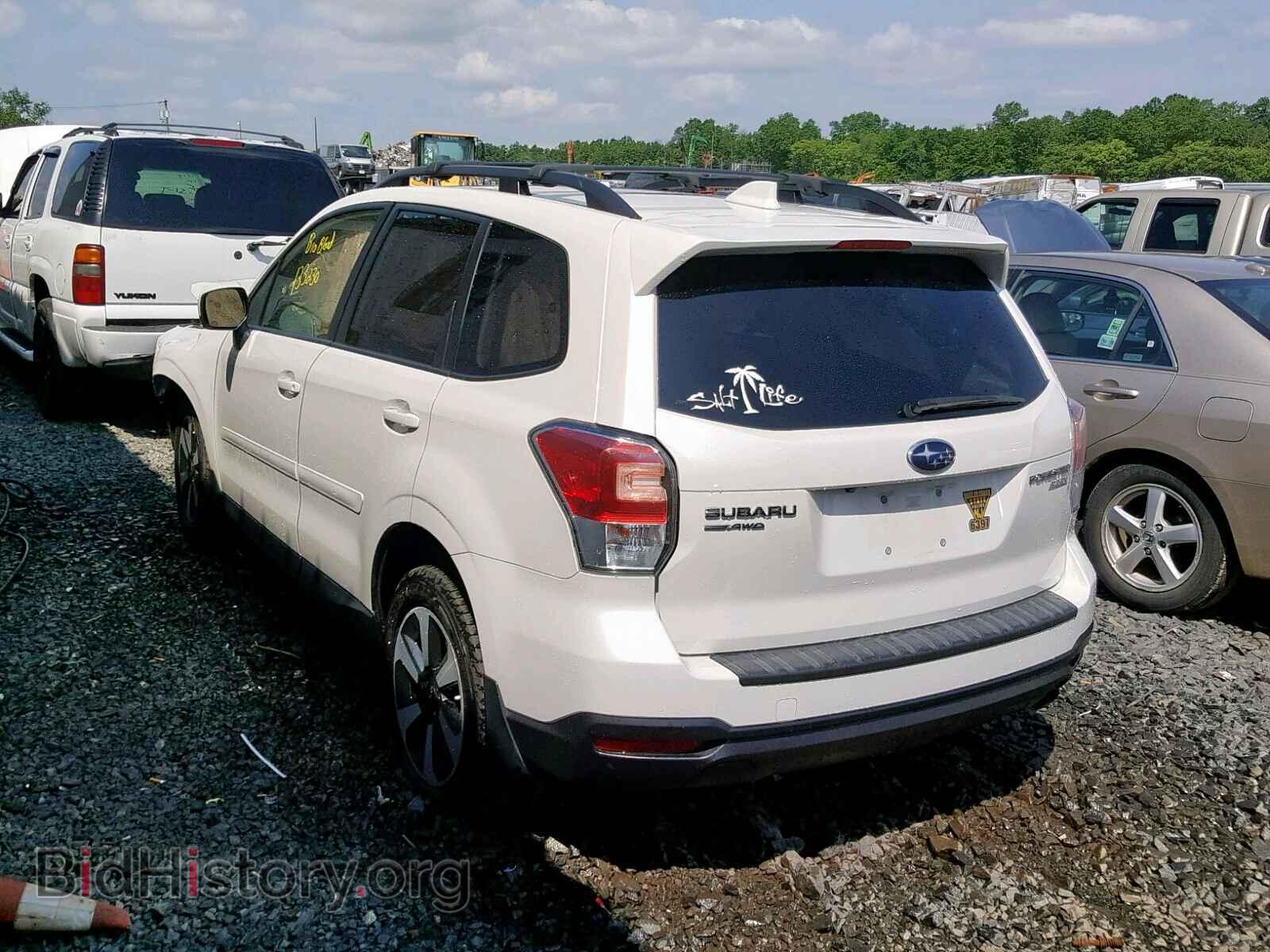 2017 SUBARU FORESTER - VIN: JF2SJAGC4HH475273 - Фото 3