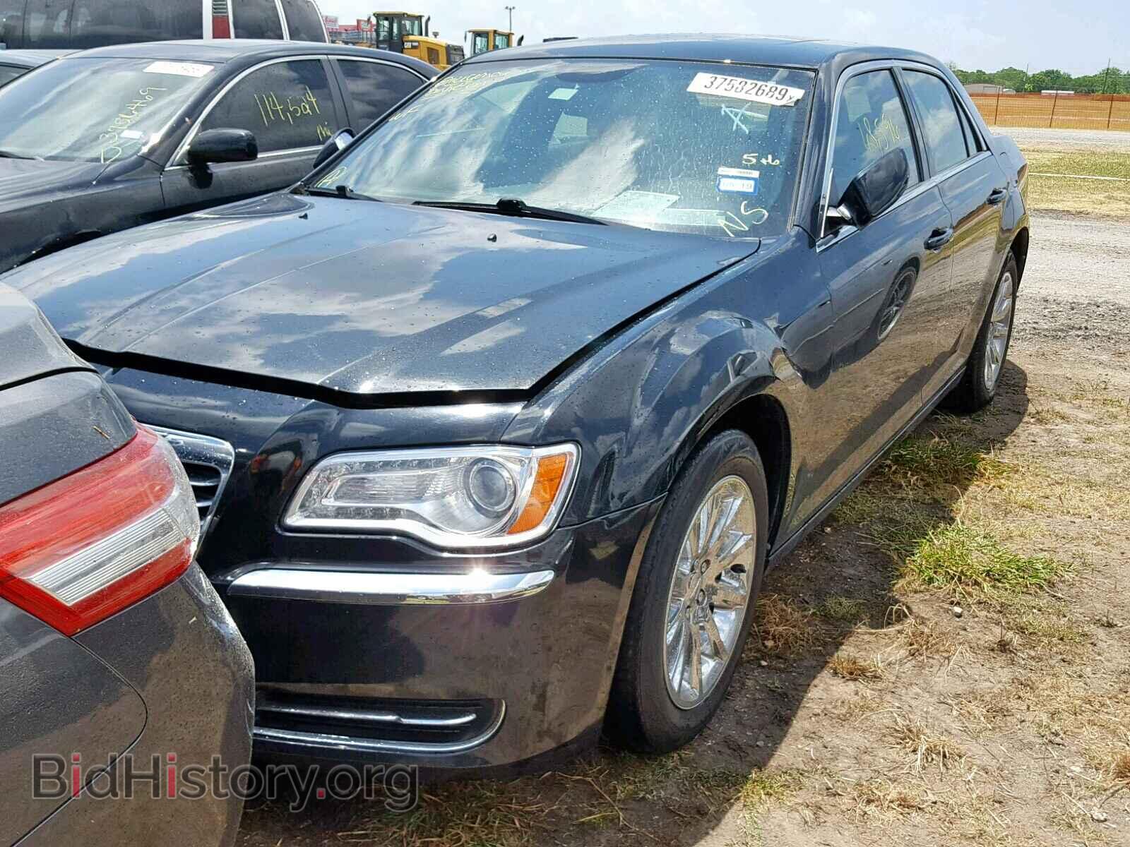 2014 CHRYSLER 300 - VIN: 2C3CCAAGXEH281494 - Фото 2