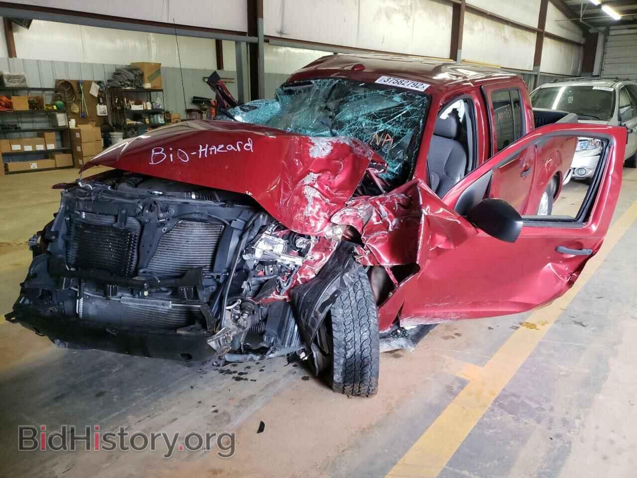 2016 NISSAN FRONTIER - VIN: 1N6AD0EV3GN759099 - Photo 2