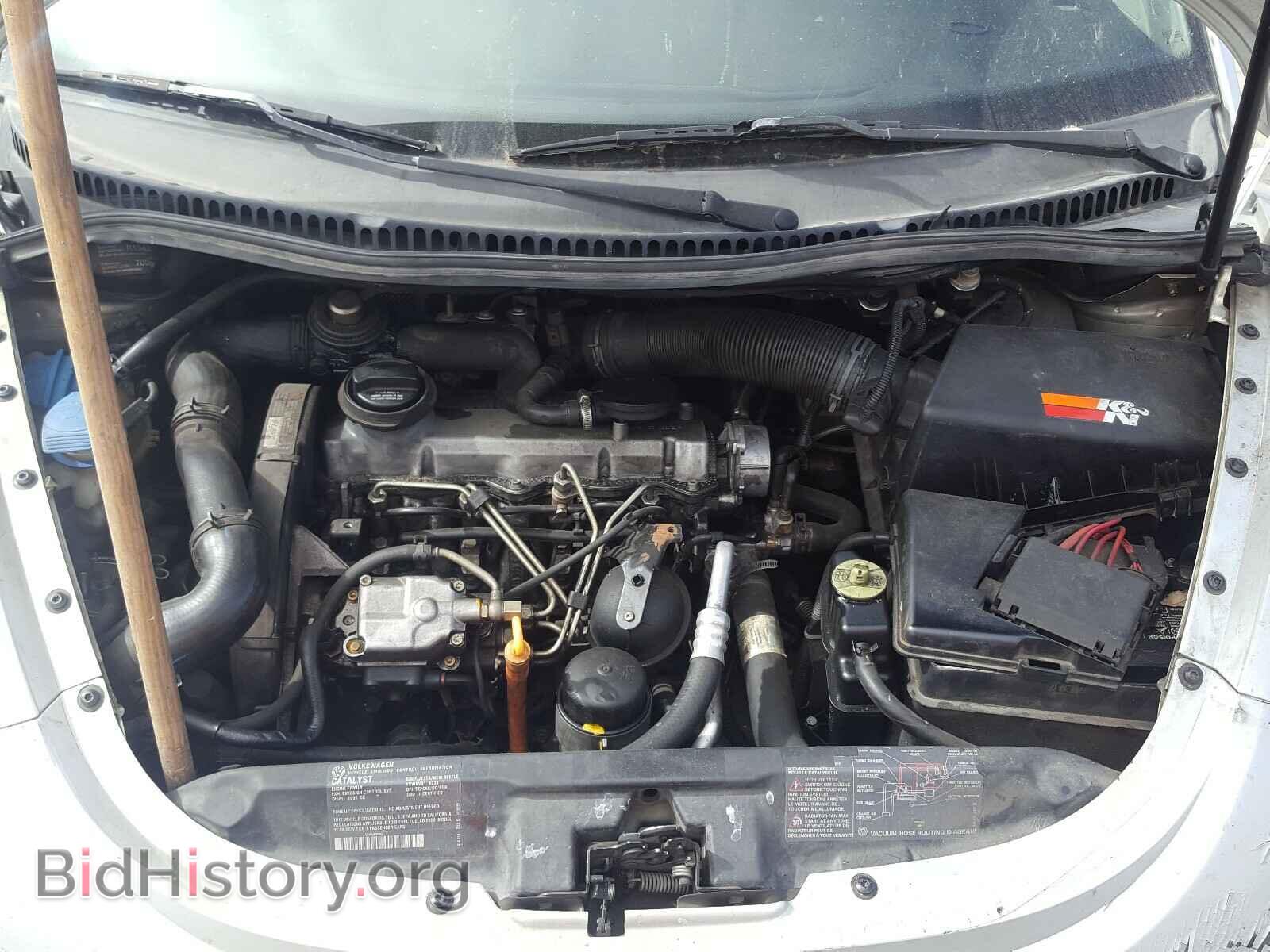 2000 VOLKSWAGEN BEETLE - VIN: 3VWCF21C5YM409360 - Фото 7