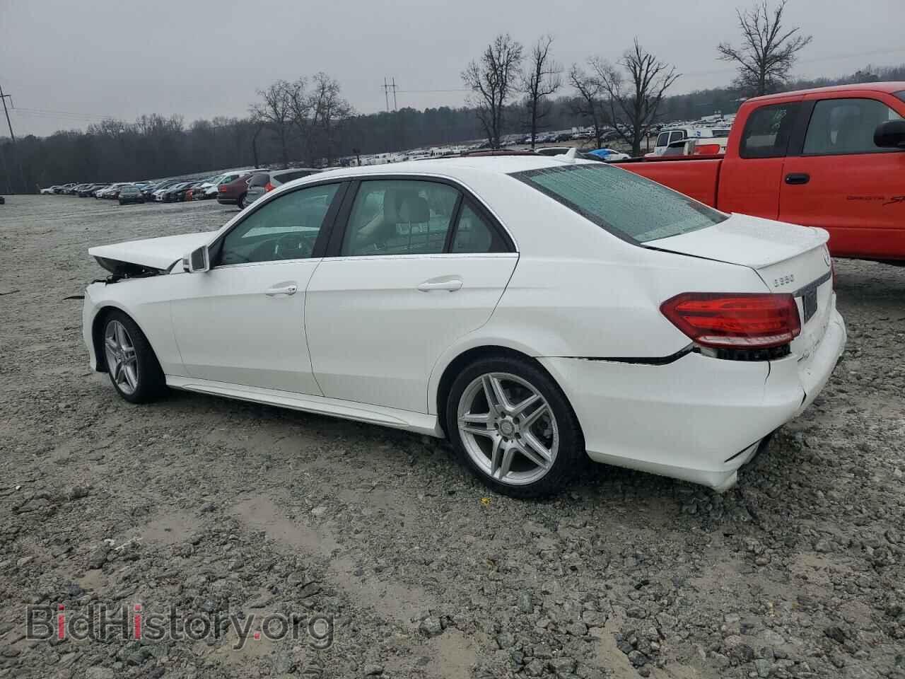 2014 MERCEDES-BENZ E-CLASS - VIN: WDDHF5KB7EA852110 - Фото 2