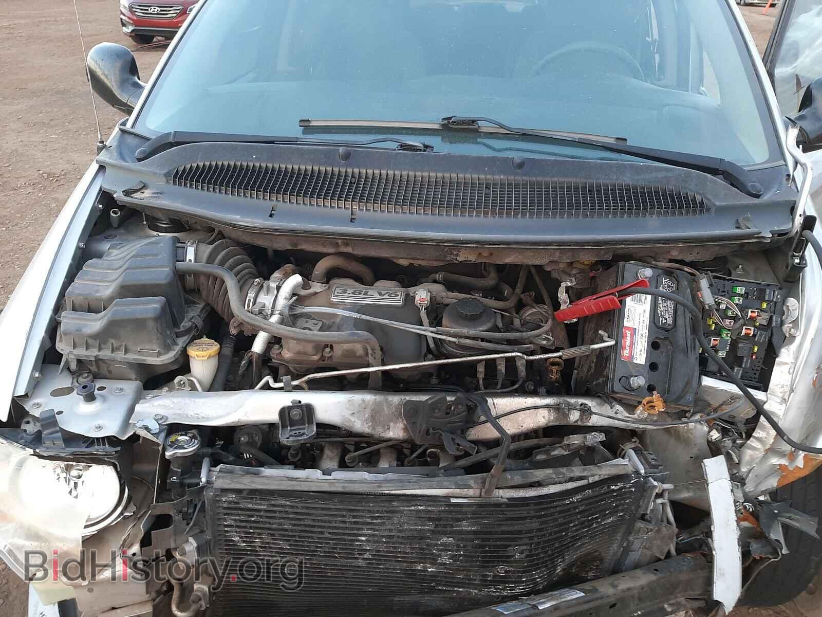 2006 CHRYSLER MINIVAN - VIN: 2A8GP54L06R893662 - Фото 7
