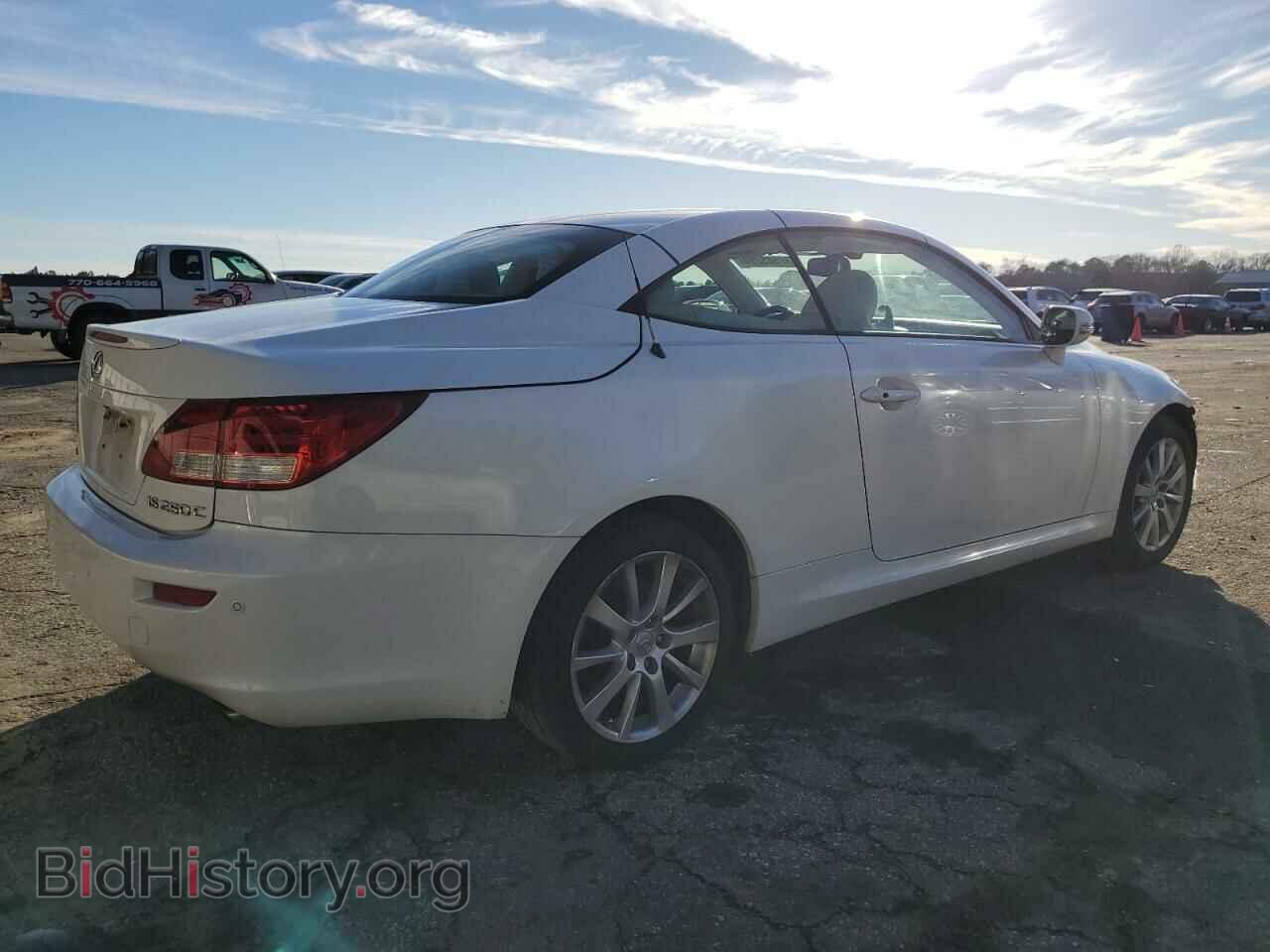 2010 LEXUS IS - VIN: JTHFF2C29A2502124 - Фото 3