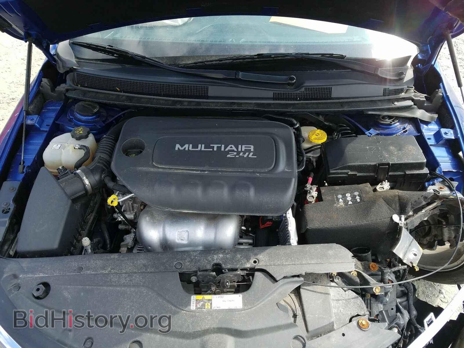 2015 CHRYSLER 200 - VIN: 1C3CCCAB0FN670380 - Photo 7