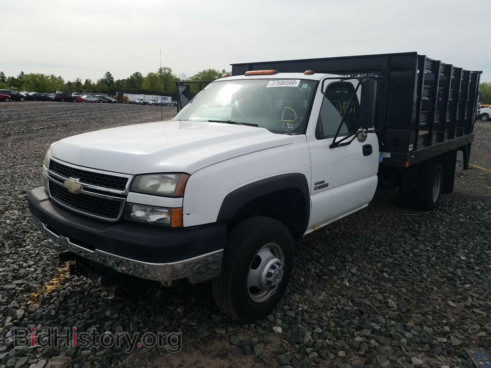 2006 CHEVROLET SILVERADO - VIN: 1GBJC34D76E235604 - Фото 2