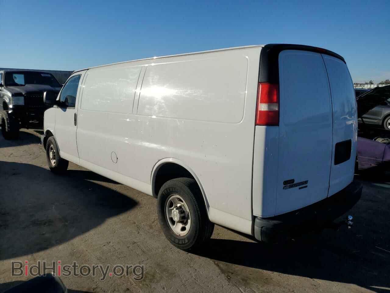 2012 CHEVROLET EXPRESS - VIN: 1GCWGGCA3C1151321 - Фото 2