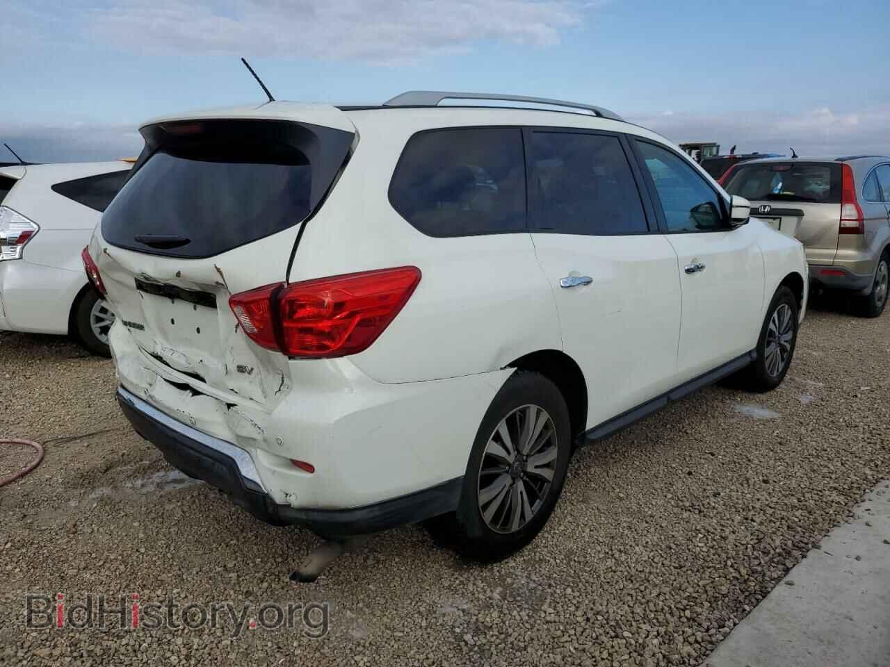 2017 NISSAN PATHFINDER - VIN: 5N1DR2MN0HC651949 - Фото 3