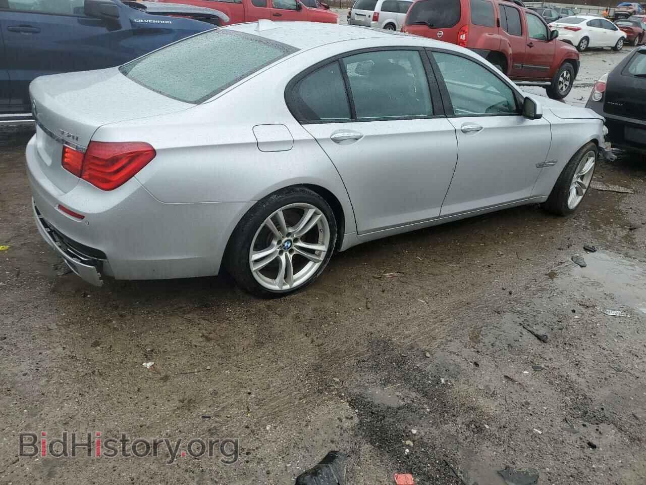 2012 BMW 7 SERIES - VIN: WBAKC6C55CC397246 - Фото 3