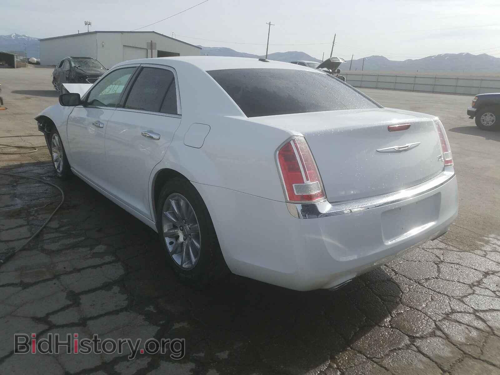 2013 CHRYSLER 300 - VIN: 2C3CCAETXDH544704 - Фото 3