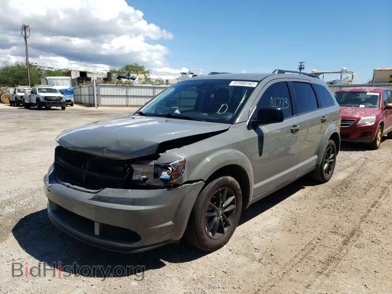 2020 DODGE JOURNEY - VIN: 3C4PDCAB5LT270806 - Фото 2
