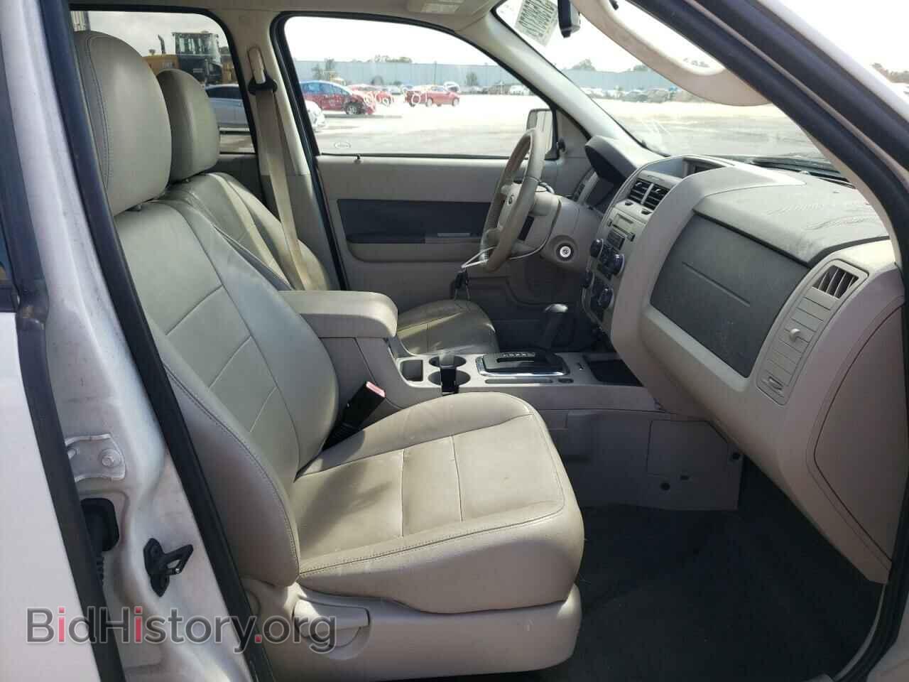 2010 FORD ESCAPE - VIN: 1FMCU0D70AKB00996 - Фото 5