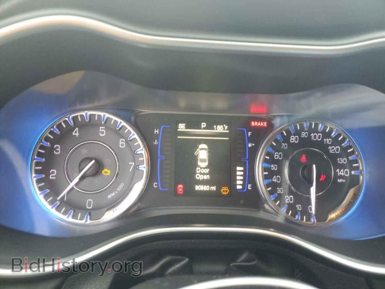 2015 CHRYSLER 200 - VIN: 1C3CCCABXFN596174 - Фото 9